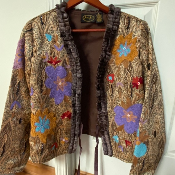 Eclectic embroidered jacket, - Picture 9 of 9